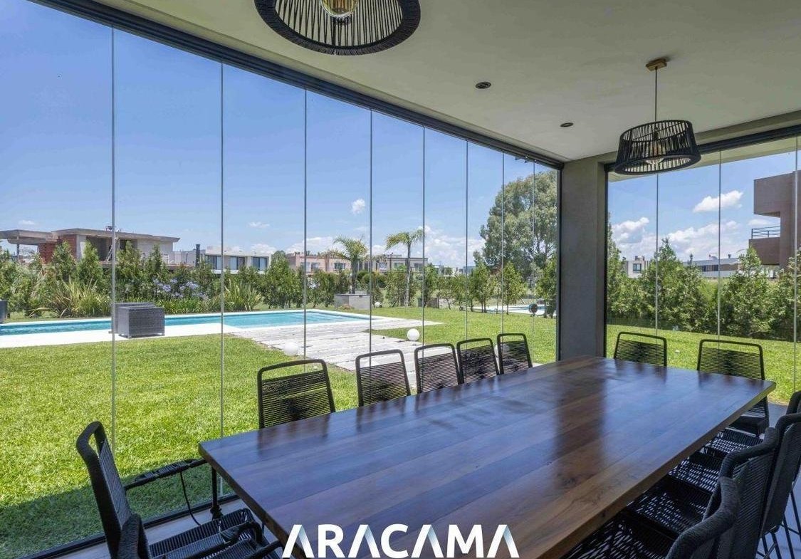 Casa en Venta en Terralagos – Canning