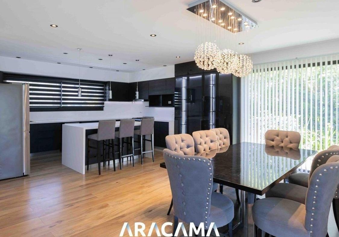 Casa en Venta en Terralagos – Canning