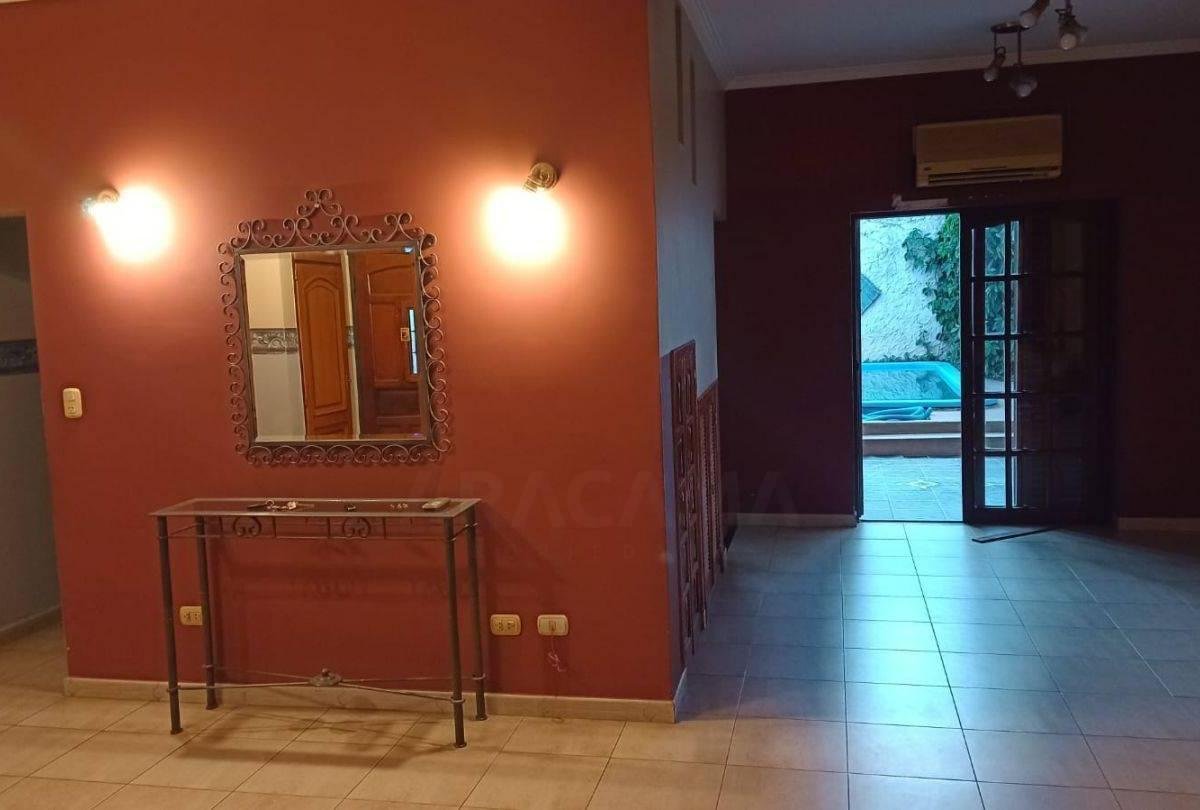 Casas en Venta en Luis Guillon