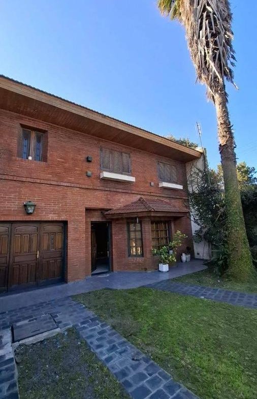 Casas en Venta en Luis Guillon