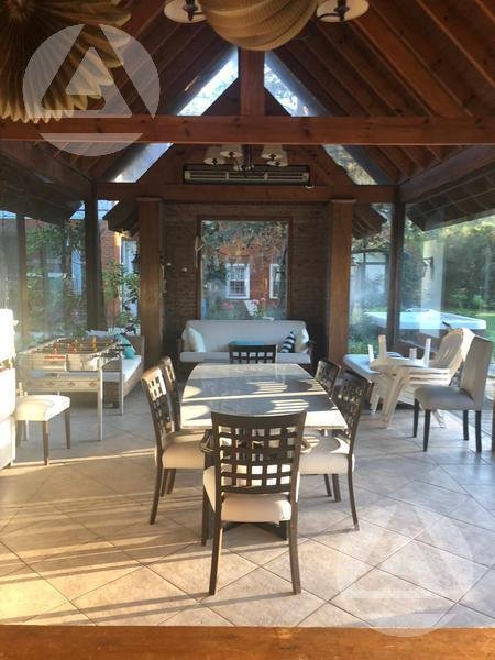 VENTA CASA EN SAINT THOMAS – CANNING