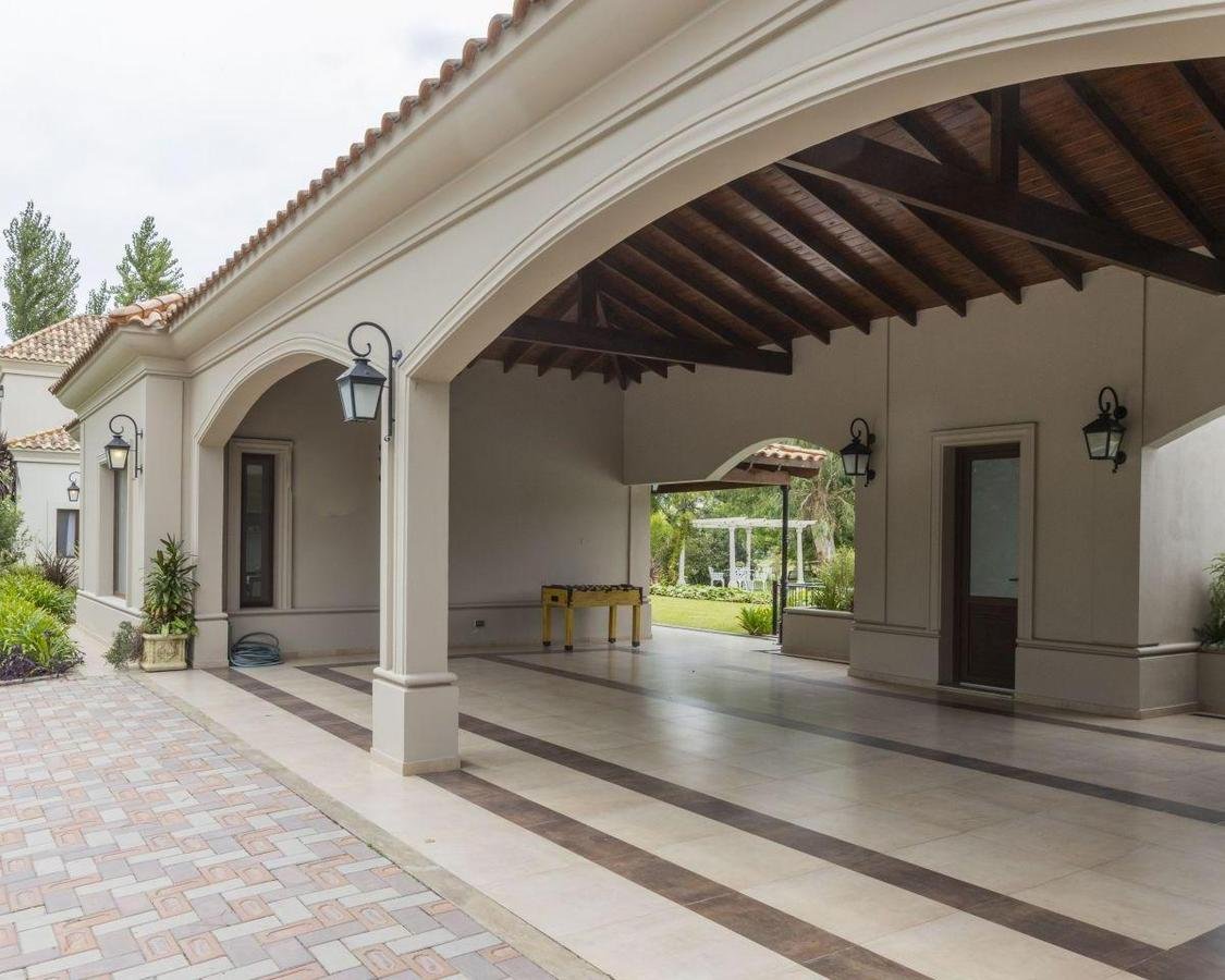 Casa en Venta Saint Thomas Oeste – Canning