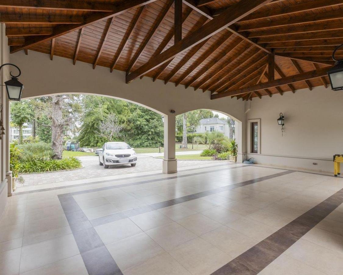 Casa en Venta Saint Thomas Oeste – Canning