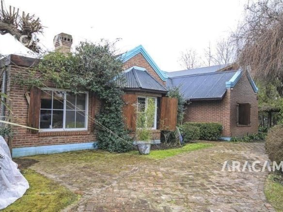 CASA en VENTA en Campos De Echeverría APTO CREDITO – Canning