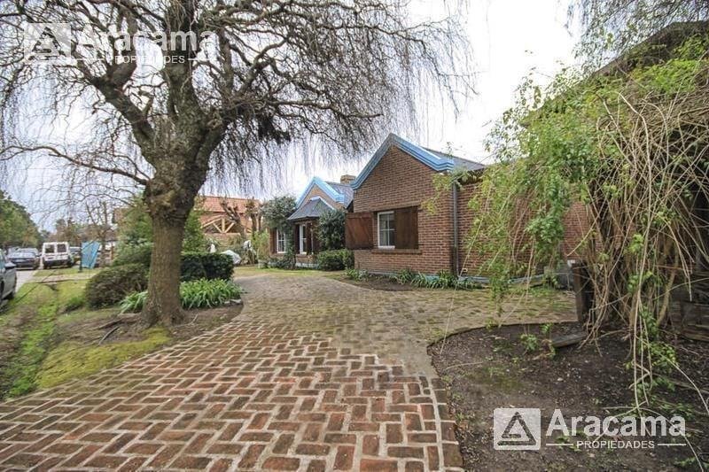 CASA en VENTA en Campos De Echeverría APTO CREDITO – Canning