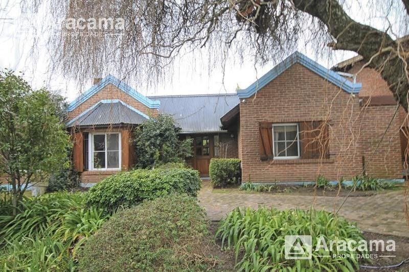 CASA en VENTA en Campos De Echeverría APTO CREDITO – Canning