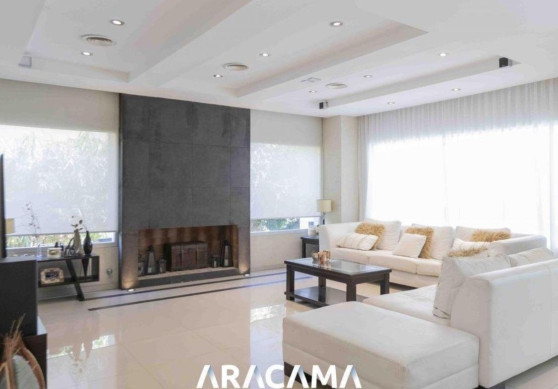 Casa en Venta en Saint Thomas Este Oeste – Canning