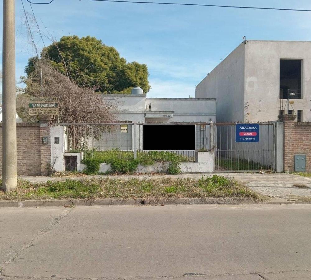 Casa a Refaccionar en Monte Grande