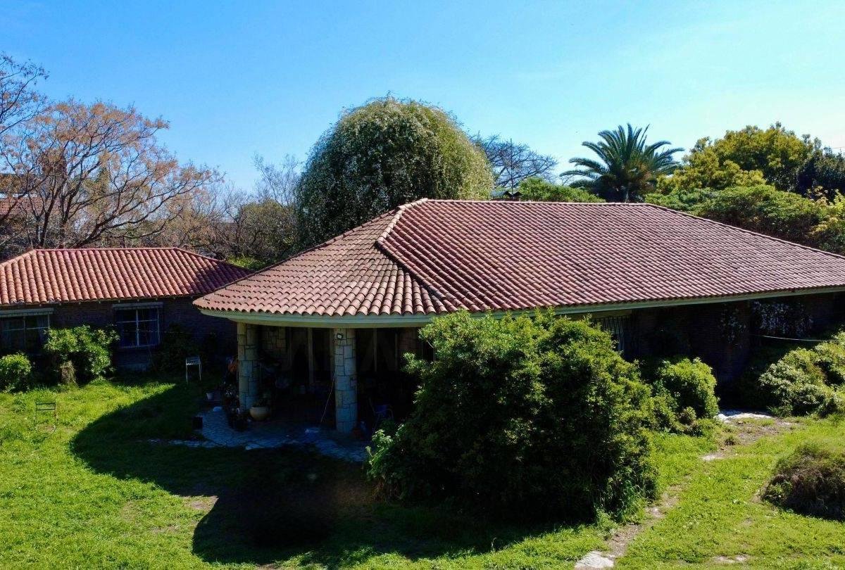 Casa a Refaccionar en Venta en Monte Grande
