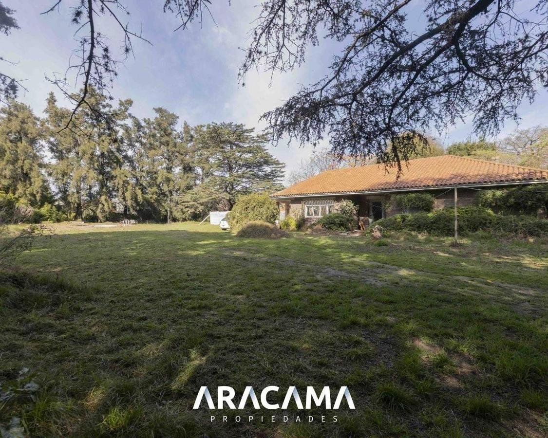 Casa a Refaccionar en Venta en Monte Grande