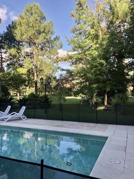 Casa en VENTA Saint Thomas Norte Sur  – Canning