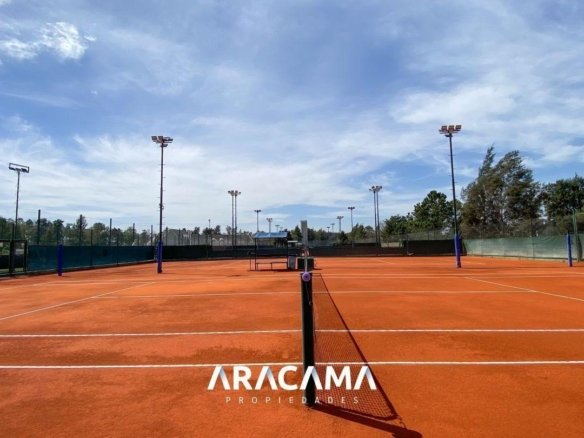 Lote en Venta Saint Thomas Oeste – Canning