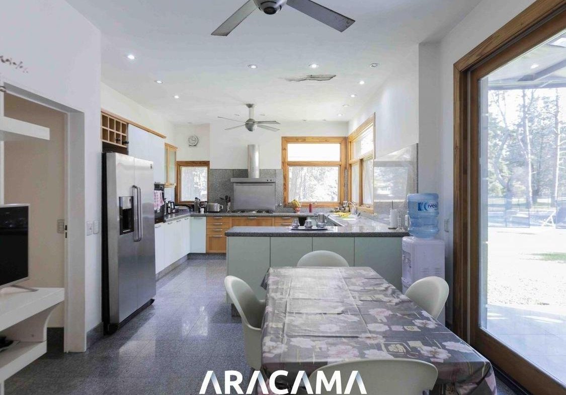 Casa en Venta en Saint Thomas Norte Sur – Canning