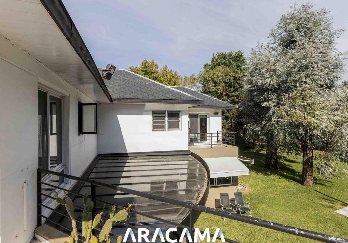 Casa en Venta en Saint Thomas Norte Sur – Canning