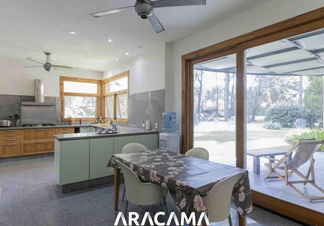 Casa en Venta en Saint Thomas Norte Sur – Canning