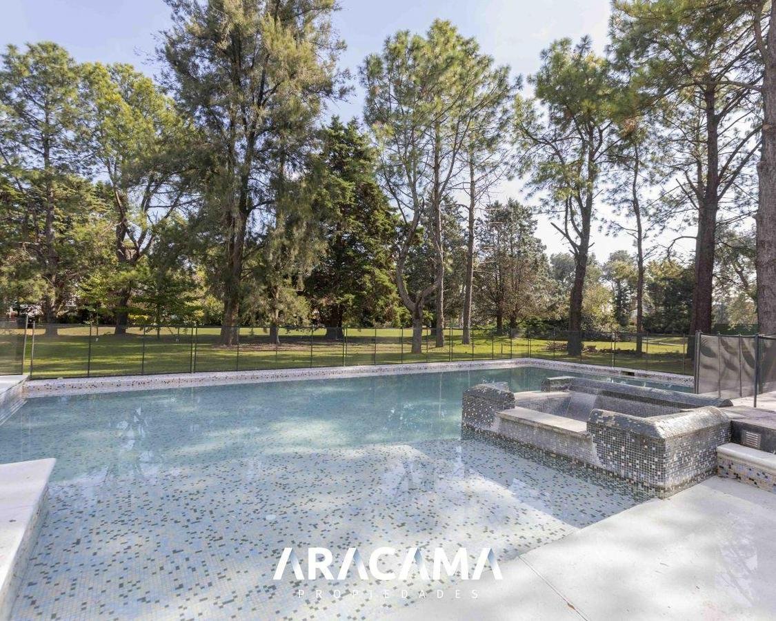 Casa en Venta en Saint Thomas Norte Sur – Canning