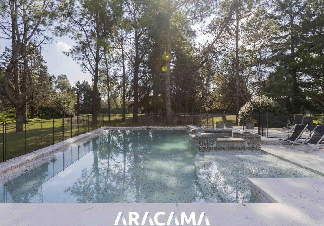 Casa en Venta en Saint Thomas Norte Sur – Canning