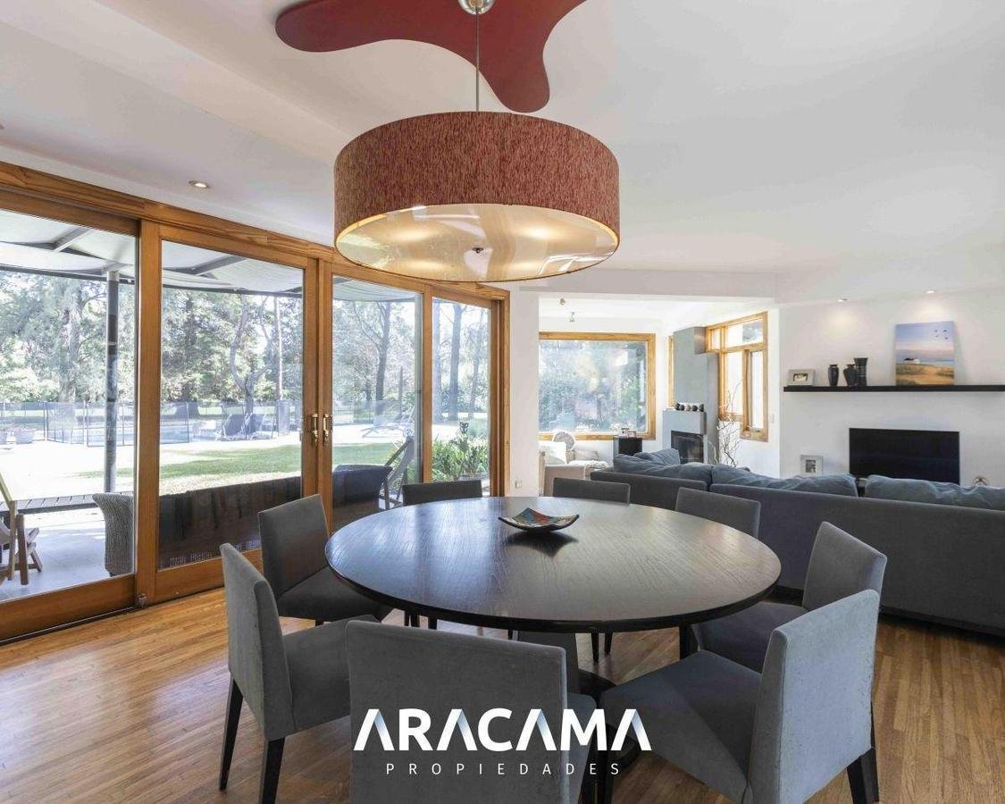Casa en Venta en Saint Thomas Norte Sur – Canning