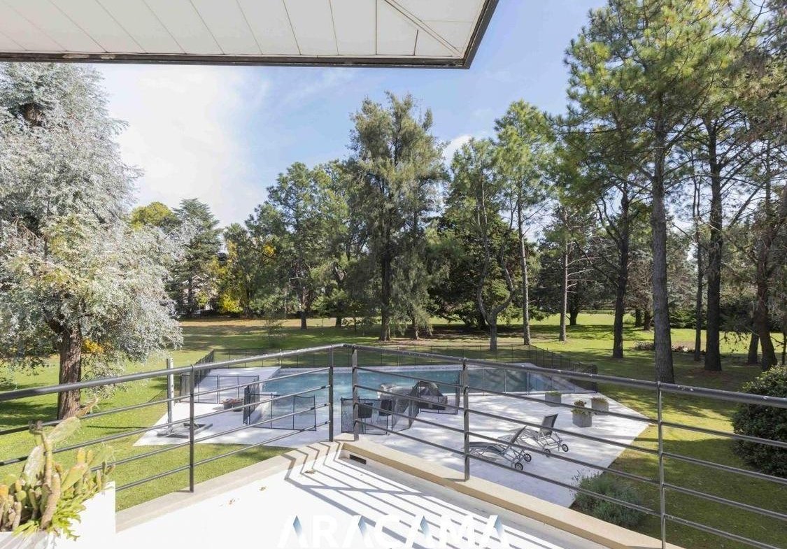 Casa en Venta en Saint Thomas Norte Sur – Canning