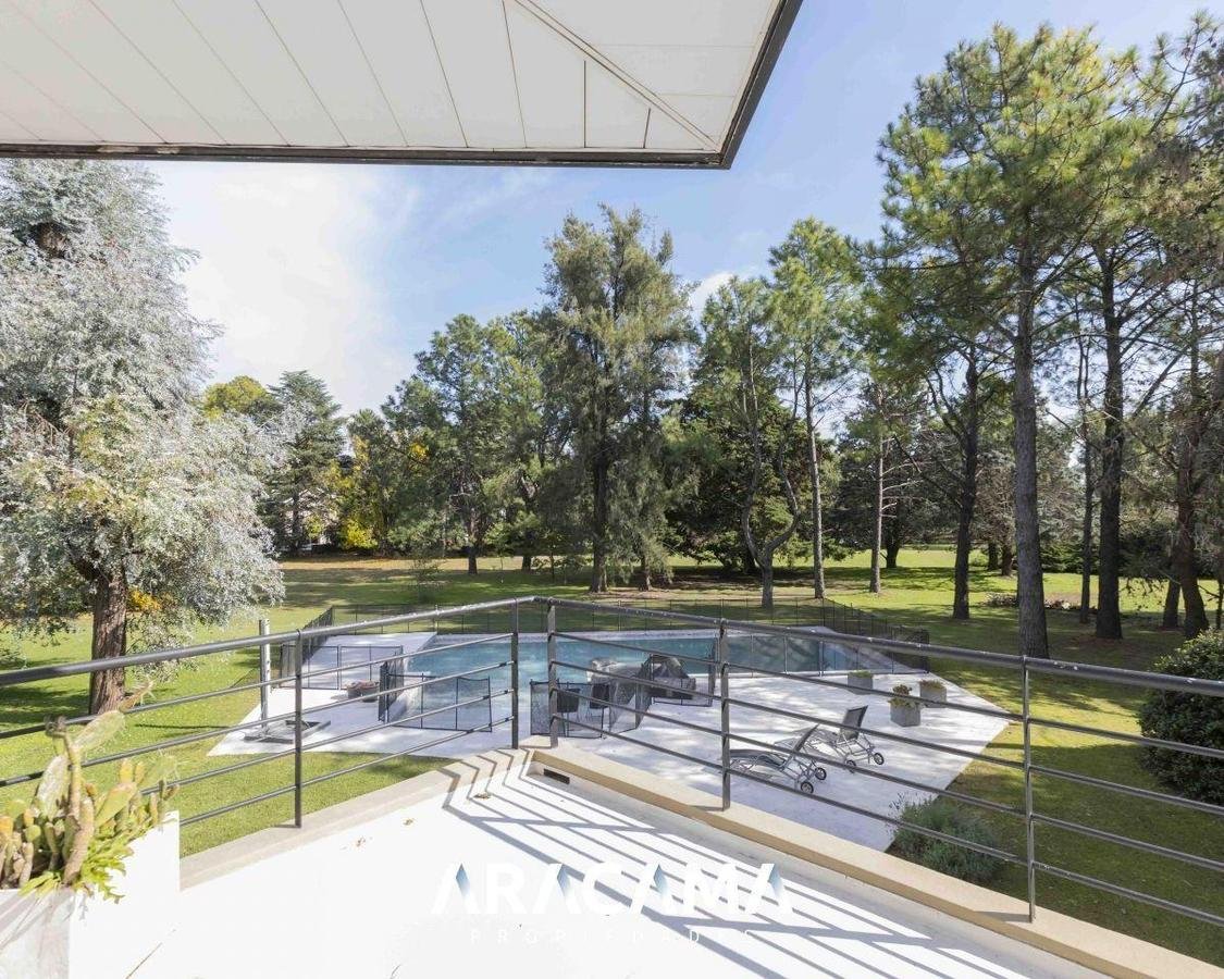 Casa en Venta en Saint Thomas Norte Sur – Canning
