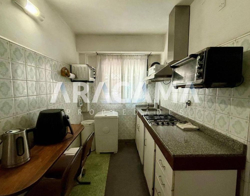 Casa en Venta 3 ambientes en Luis Guillon