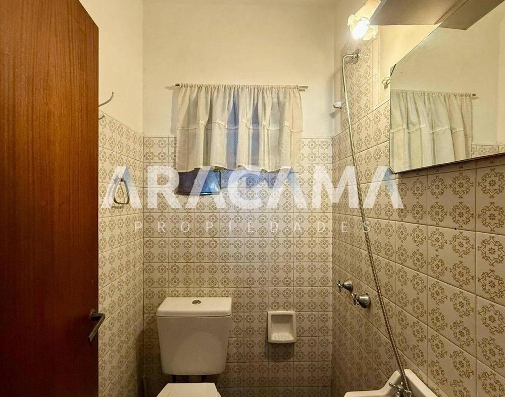 Casa en Venta 3 ambientes en Luis Guillon