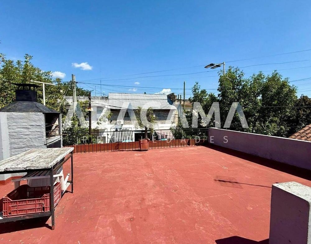 Casa en Venta 3 ambientes en Luis Guillon