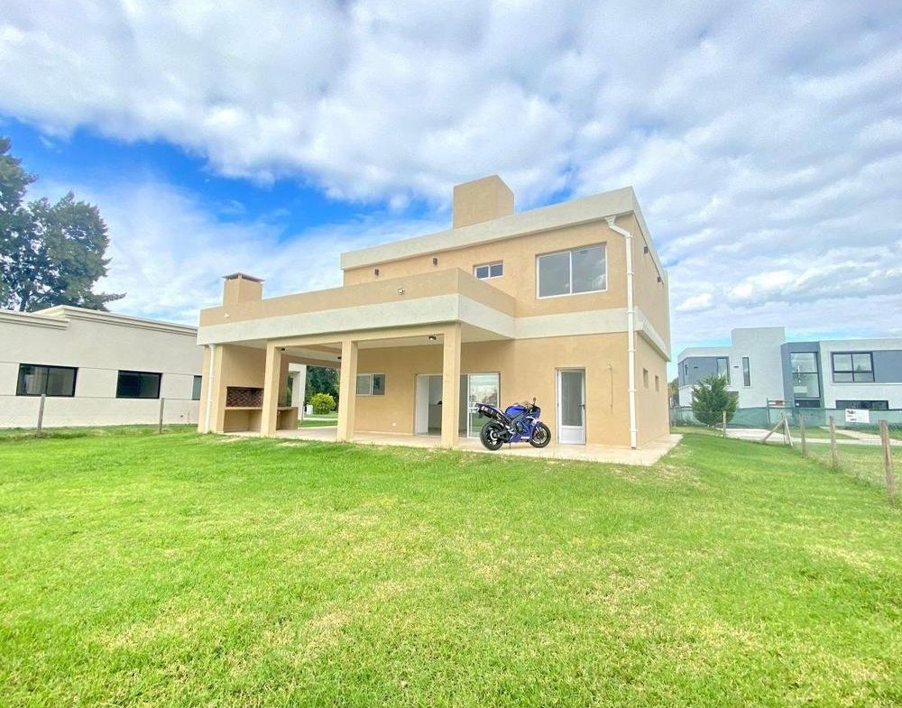 Casa en Venta Lagos de San Eliseo – Presidente Peron