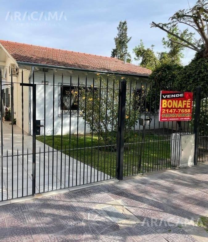 Casa en Venta en Luis Guillon