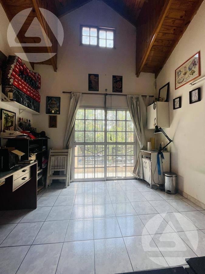 Casa en venta – Monte Grande