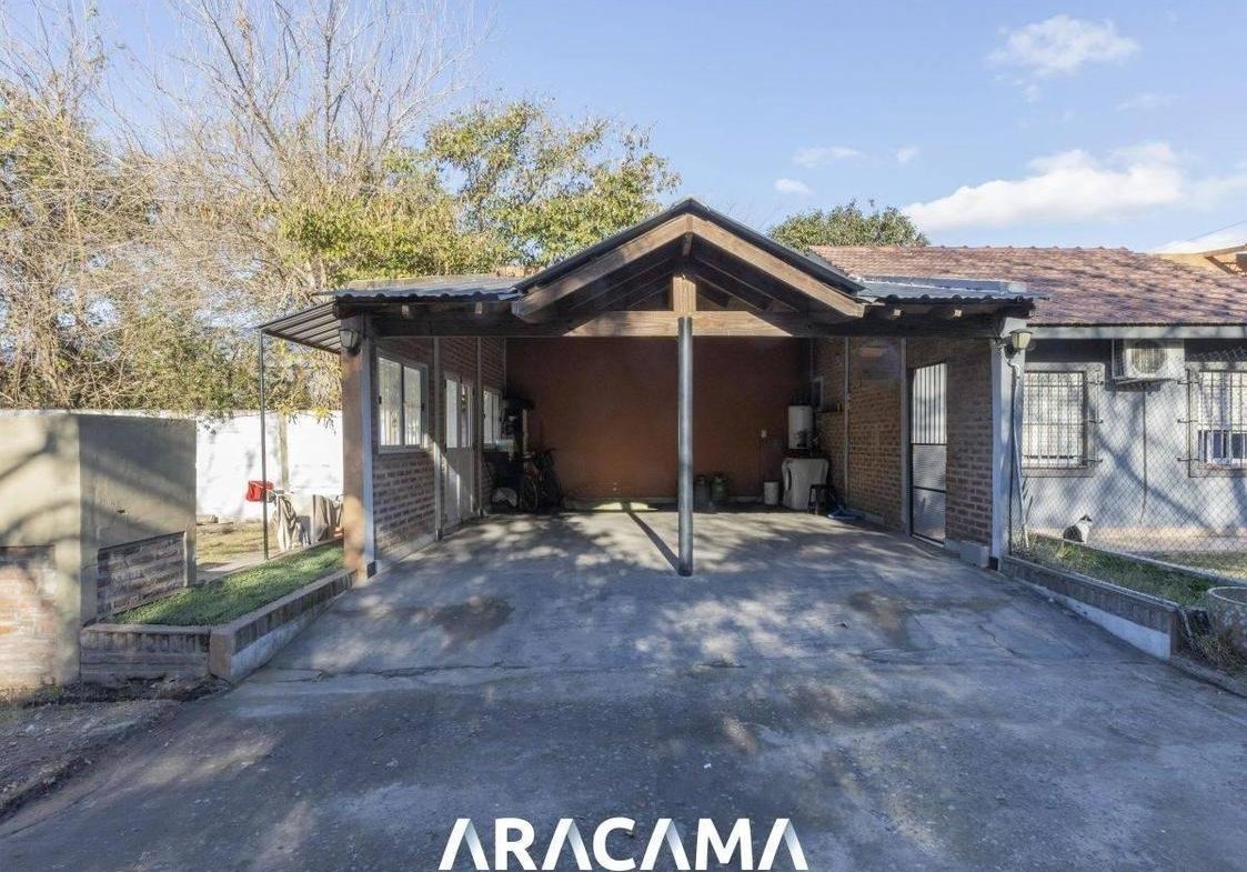 Casa en Venta en Luis Guillon