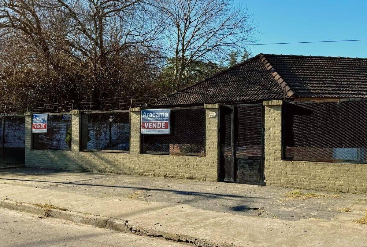 Casa en Venta en Luis Guillon