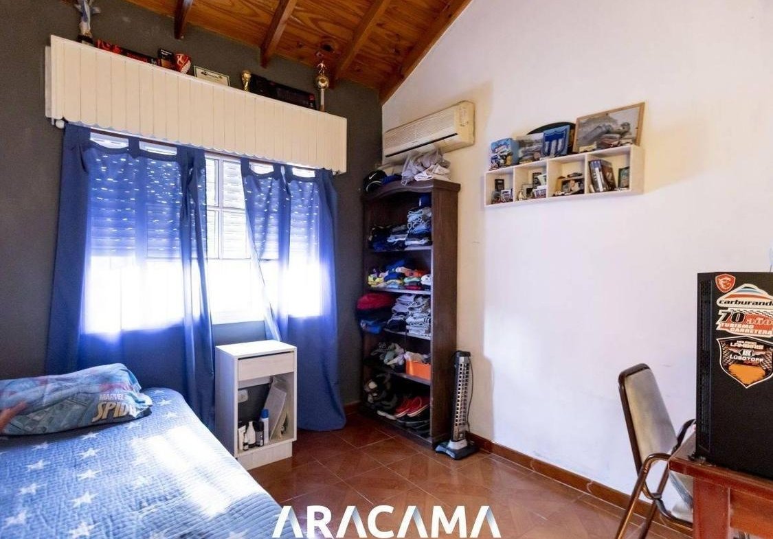 Casa en Venta en Luis Guillon