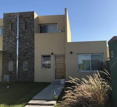 Casa en Venta – Monte Grande