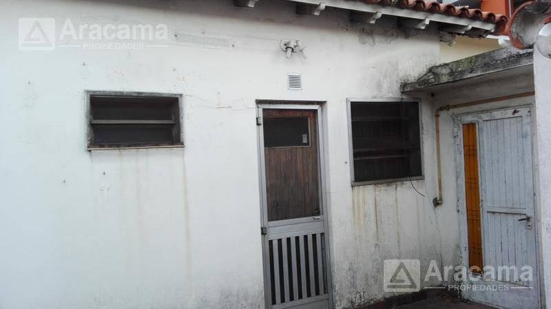 PH en Venta – Monte Grande