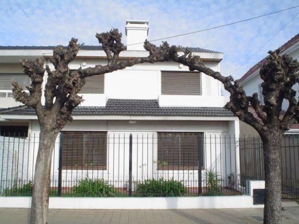 Casa en Venta – Monte Grande /  APTO A CREDITO!!!