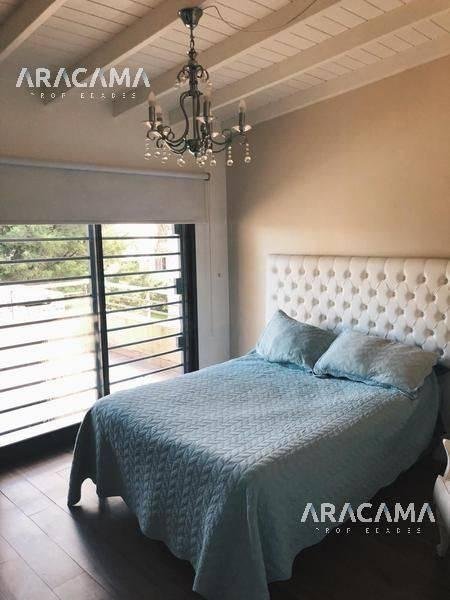 Casa en Venta – Monte Grande