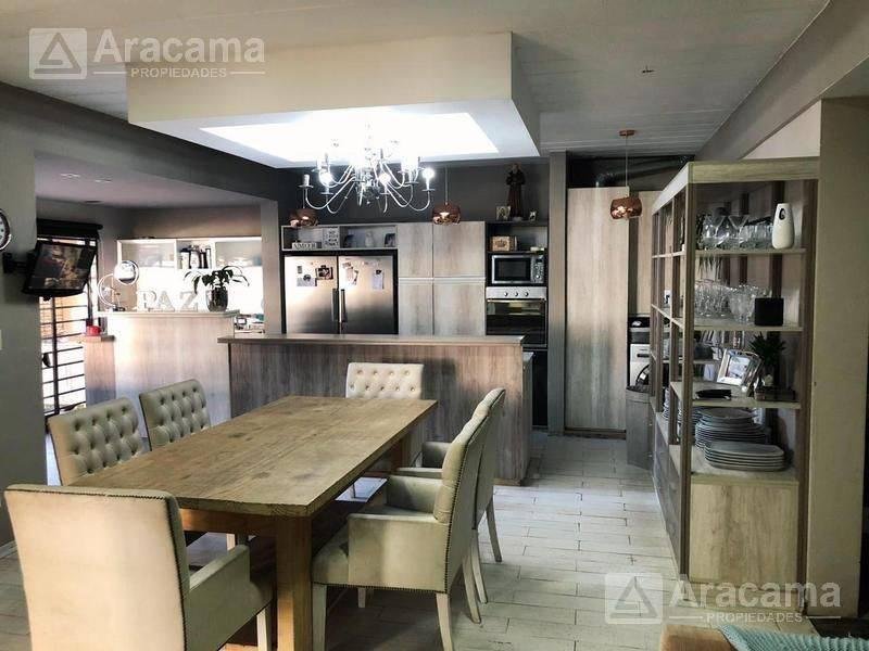 Casa en Venta – Monte Grande