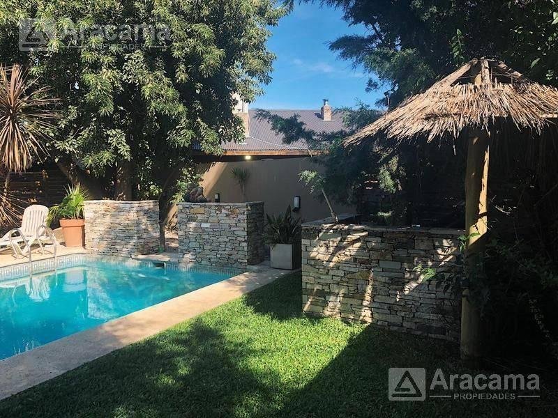 Casa en Venta – Monte Grande