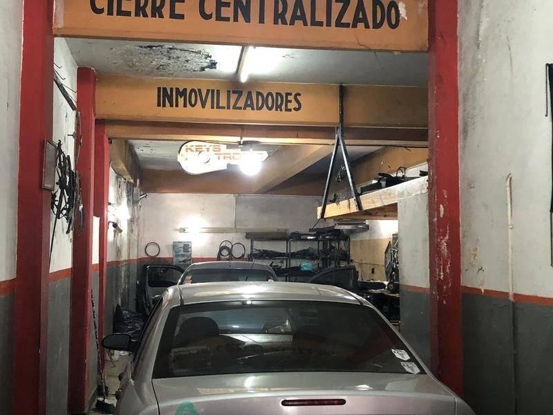 Local comercial con vivienda en Venta- Monte Grande