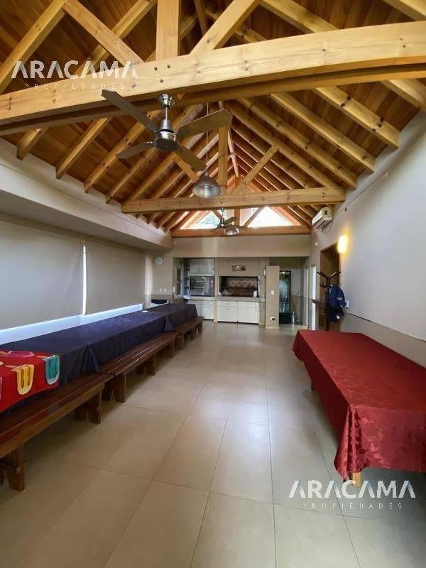 Casa en Venta – Monte Grande