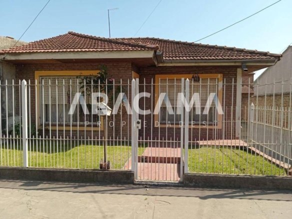 Casa en Venta – Monte Grande