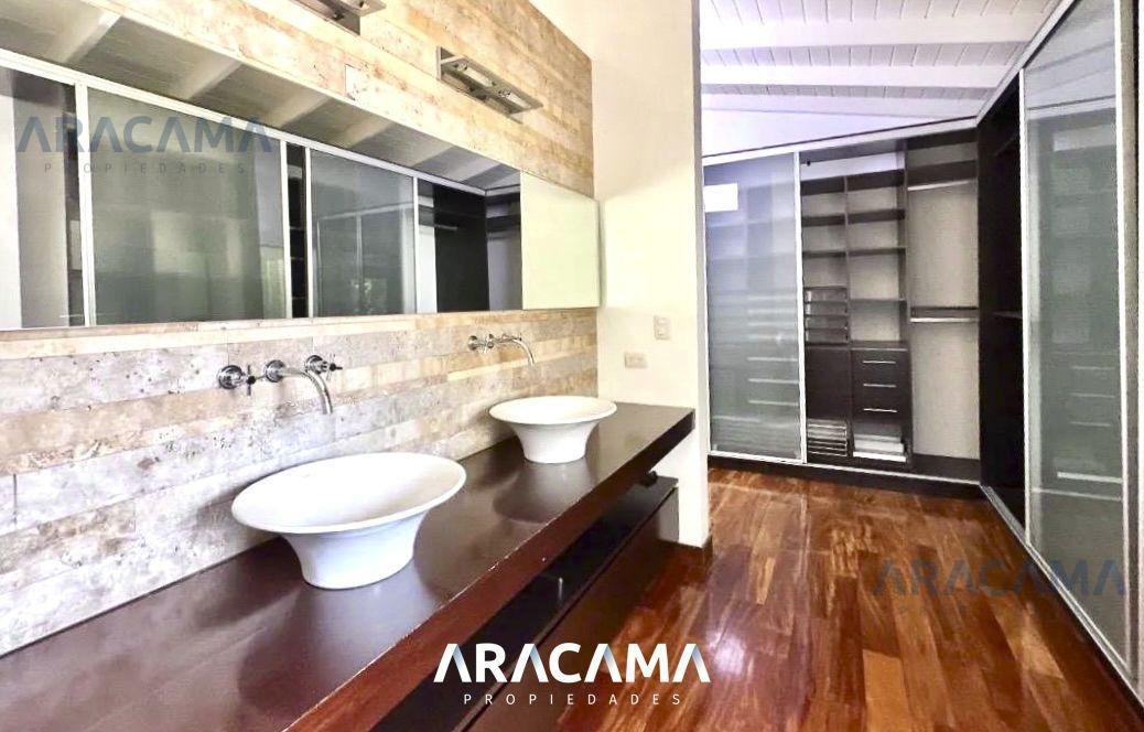 Casa en Venta en Saint Thomas Norte