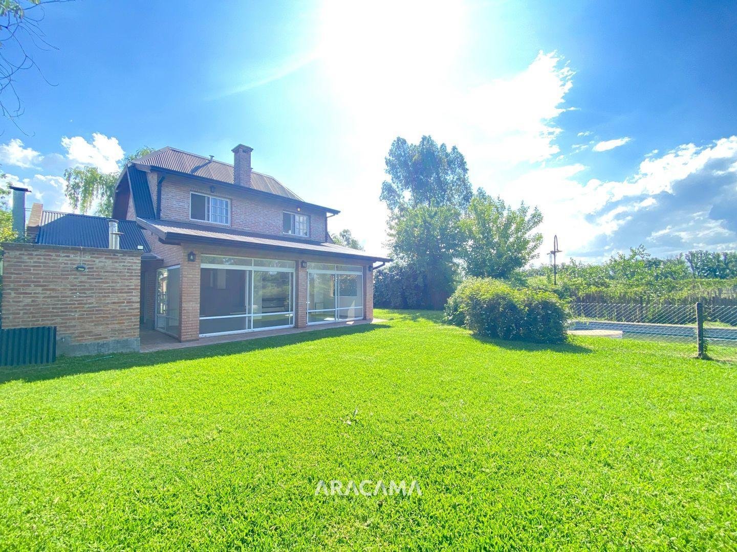 Casa en Alquiler en El Rocio – Canning