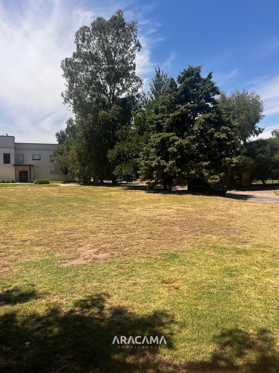 Terreno en Venta en el Barrio Cerrado Quintas del Sol en Spegazzini