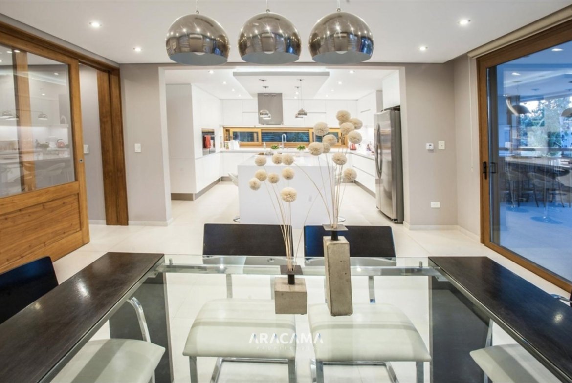 Casa en Venta en Saint Thomas Este – Canning