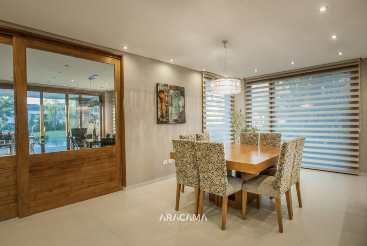 Casa en Venta en Saint Thomas Este – Canning
