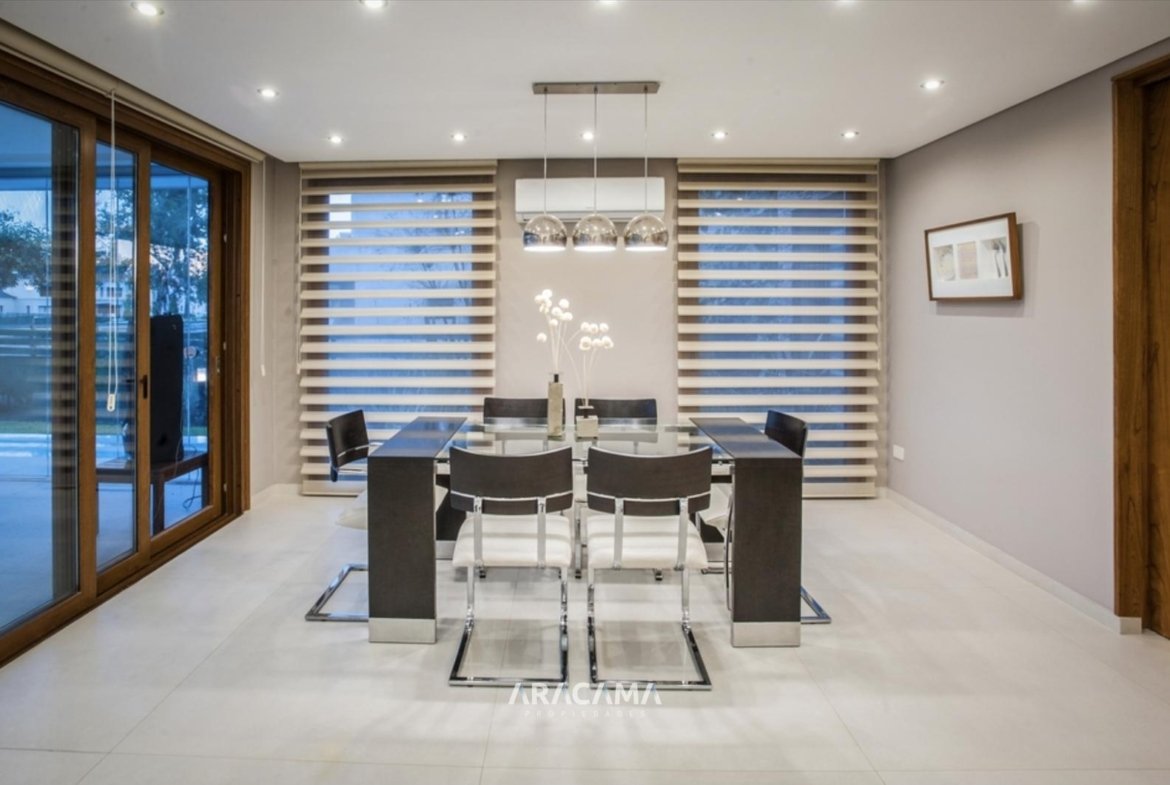 Casa en Venta en Saint Thomas Este – Canning