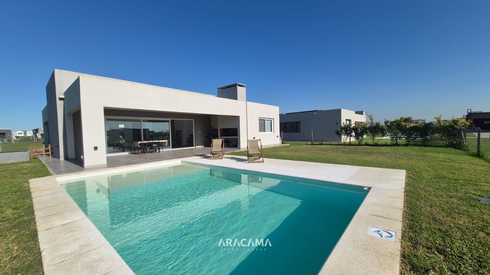 Casa en Alquiler en San Simon, Canning