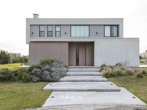Casa en Venta en La Providencia – Canning